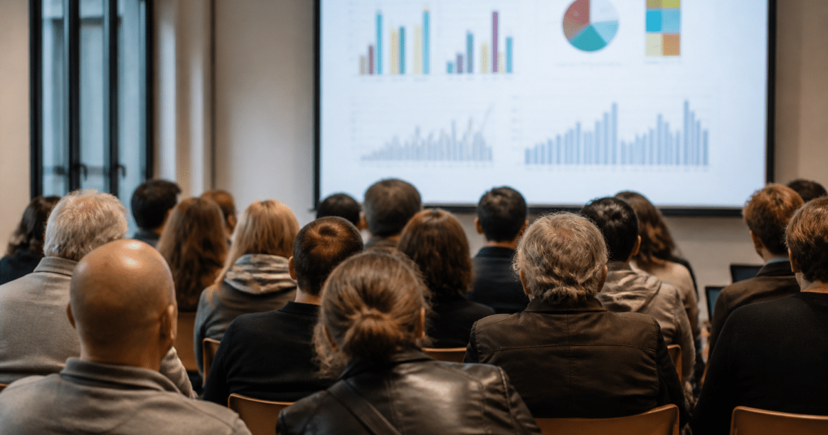 Statistiques demographiques de la ville de Roubaix affichees sur ecran